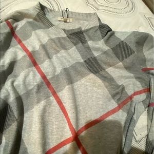 Burberry sweater